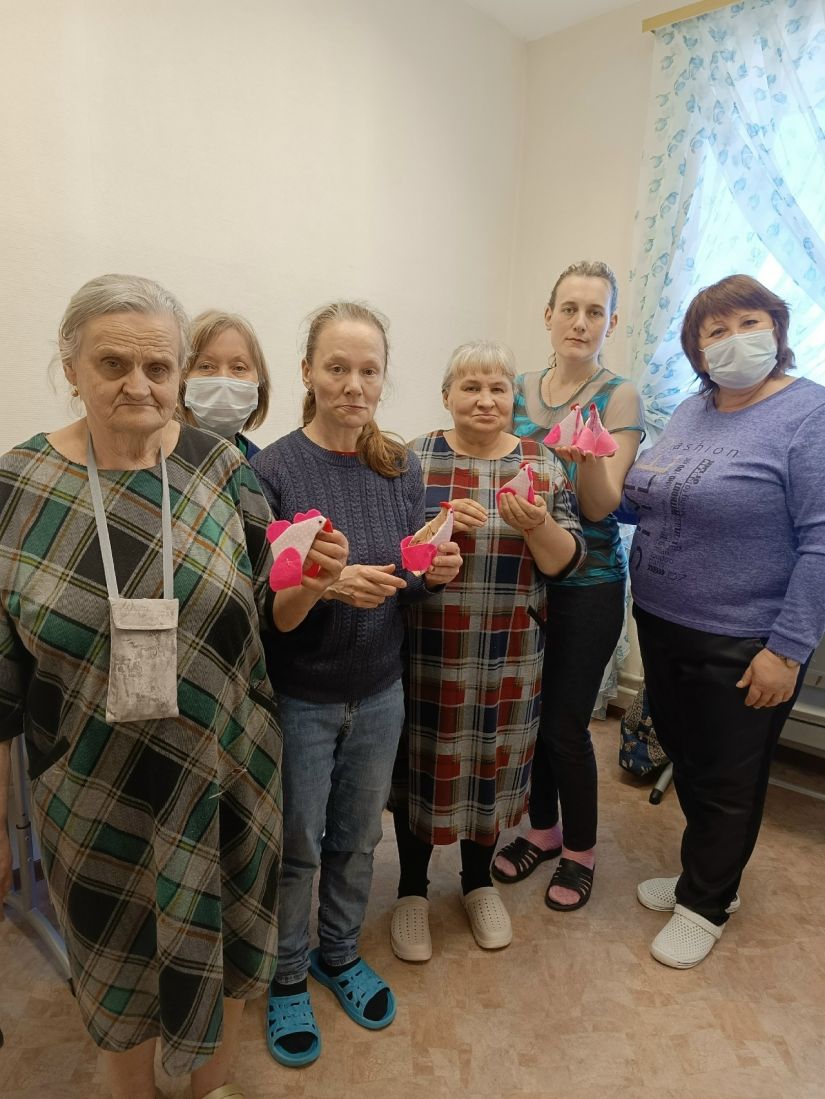 Приобретать навыки, полезные для жизни, помогают подопечным &laquo;серебряные&raquo; волонтёры