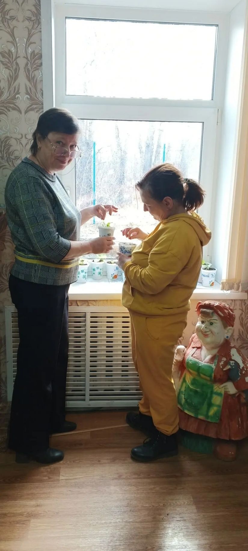 Приобретать навыки, полезные для жизни, помогают подопечным &laquo;серебряные&raquo; волонтёры