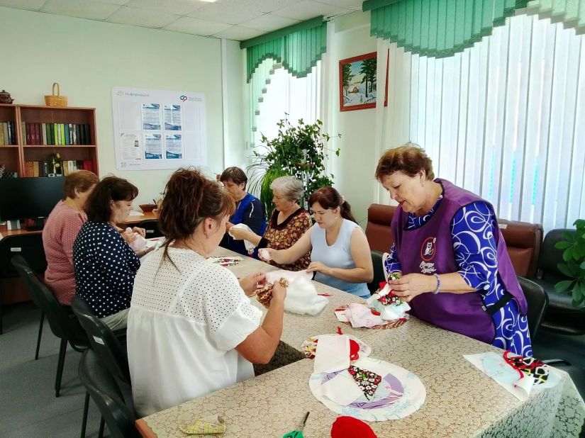 Мастер &mdash; класс по созданию обережной куклы &laquo;Колокольчик&raquo; состоялся в Тяжинском округе
