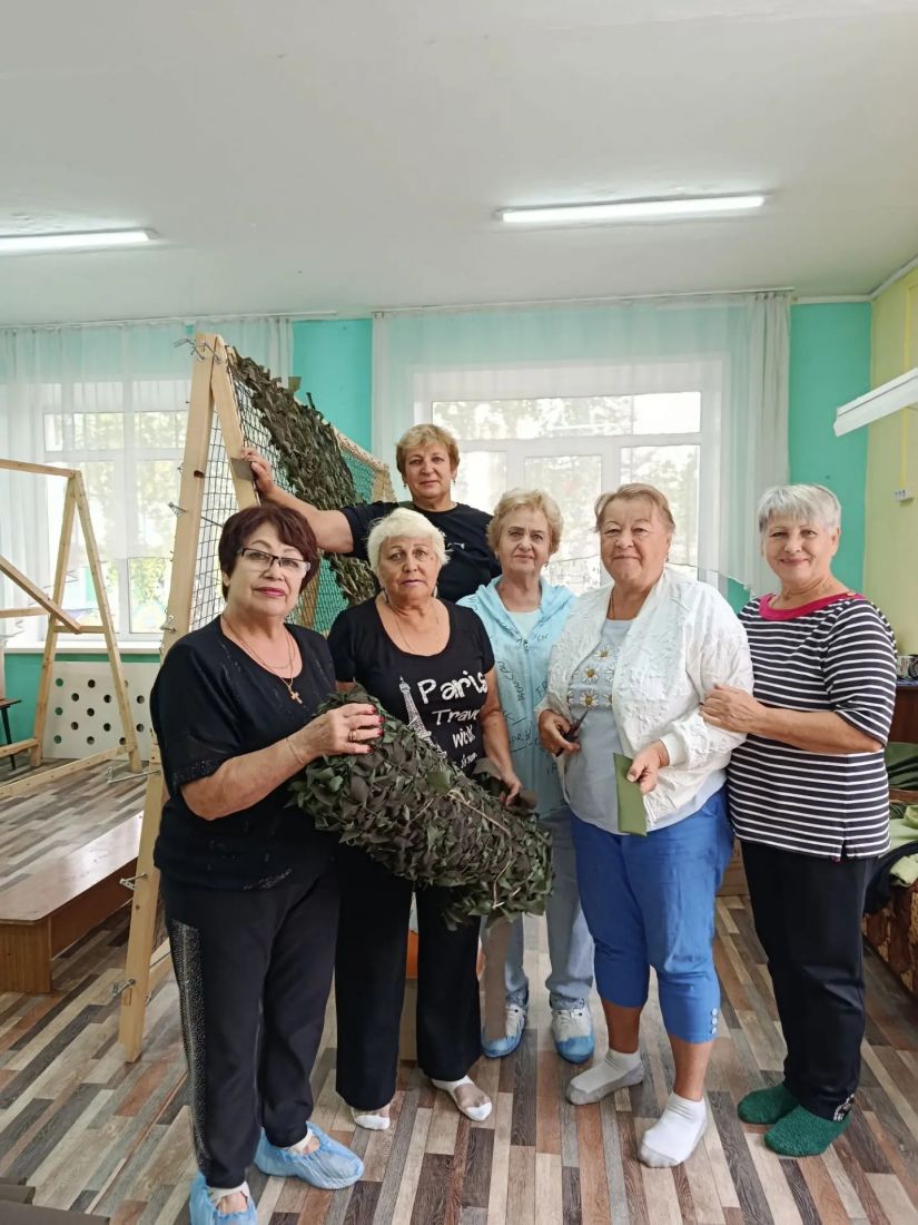 Вместе в праздники и в работе