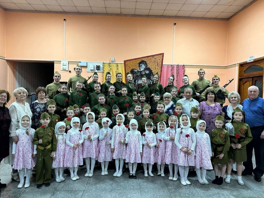 &laquo;Серебряные&raquo; волонтёры Анжеро-Судженска приняли участие в хореографическом спектакле