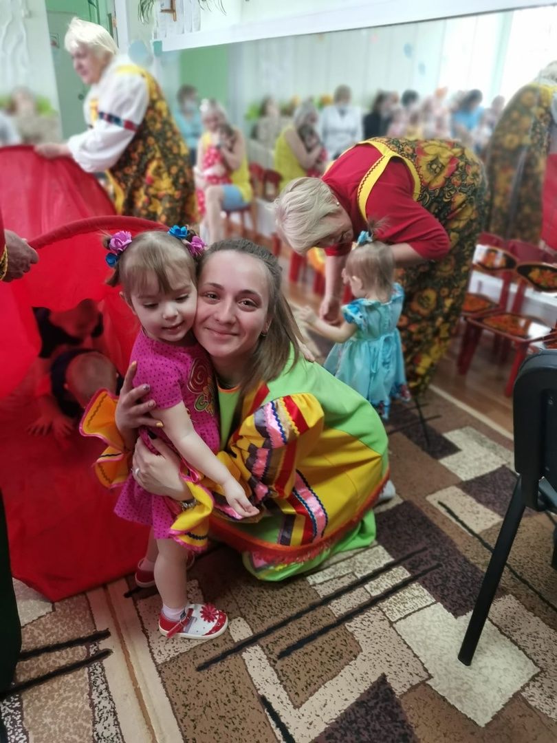 Учат детей вежливости волонтеры Анжеро&mdash;Судженска