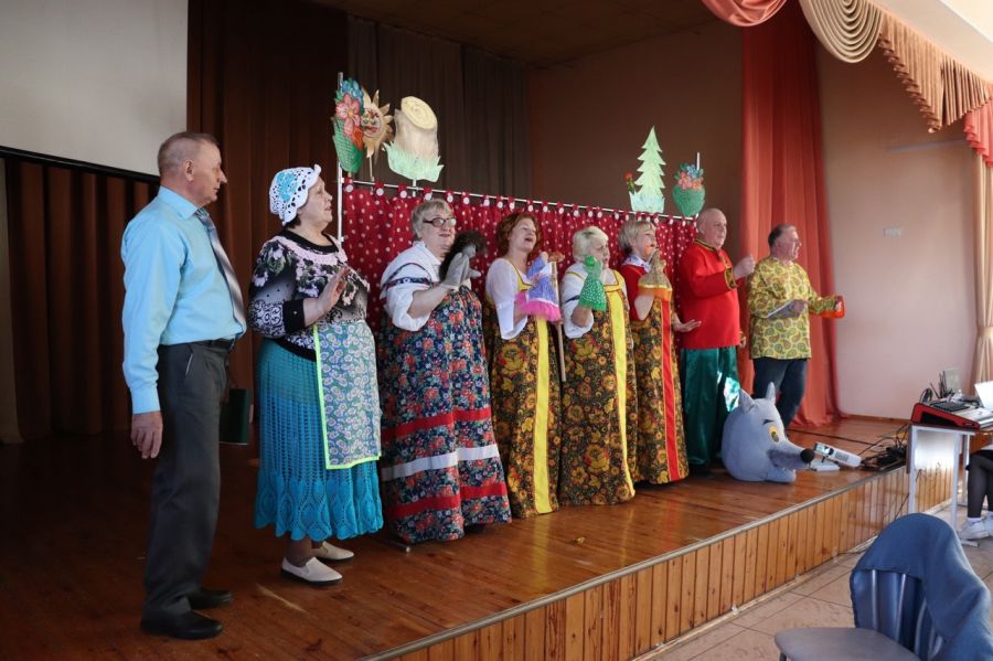 Второй театральный фестиваль &laquo;серебряных&raquo; волонтёров состоялся