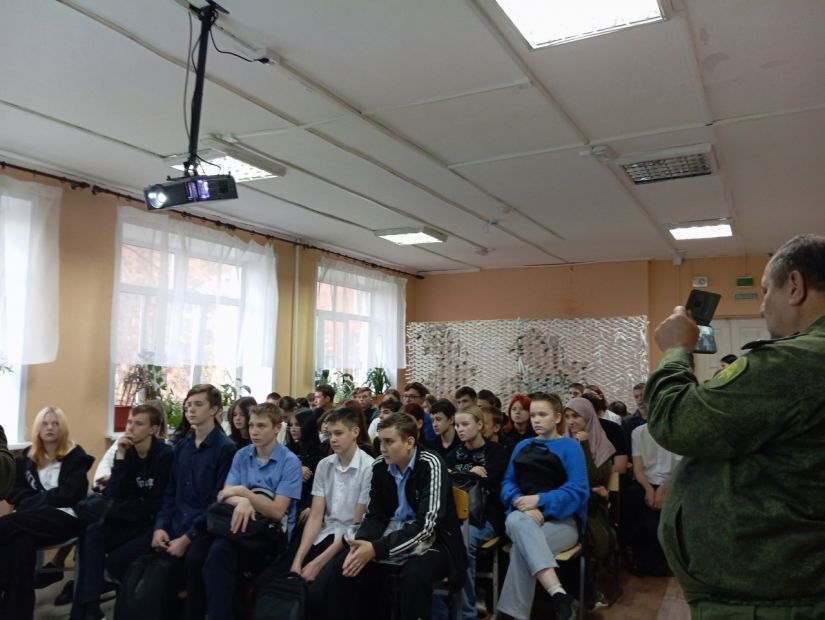 Встречи и события у волонтерского объединения &laquo;Руки добра&raquo; в 68 школе г. Кемерово