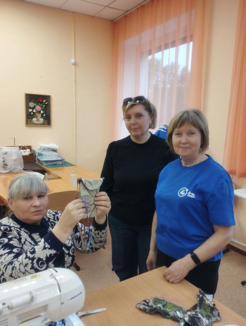 &laquo;Добрые руки&raquo; серебряных волонтёров учат людей с инвалидностью навыкам, полезным для жизни