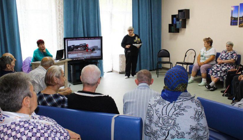 Встречу с ветеранами провели волонтёры Анжеро-Судженска