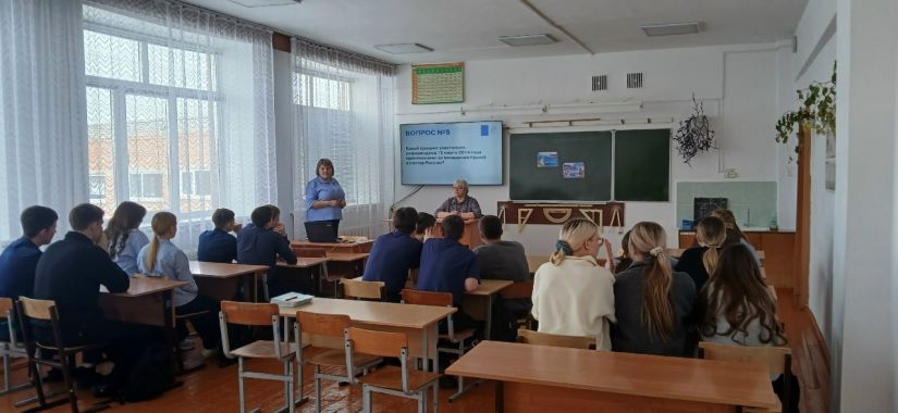 https://серебро42.рф/about-us/obedinenie-serebryanyh-volonterov-ogonyok.html