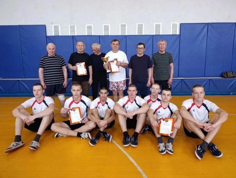 Межпоколенческая встреча в Калтане
