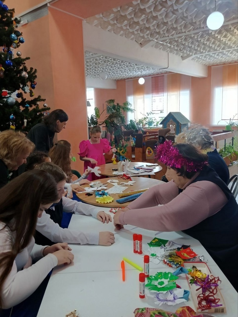 &laquo;Серебряные&raquo; волонтёры Анжеро-Судженска приняли участие в рождественском фестивале 